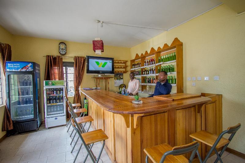 Kisoro Tourist Hotel Exterior photo