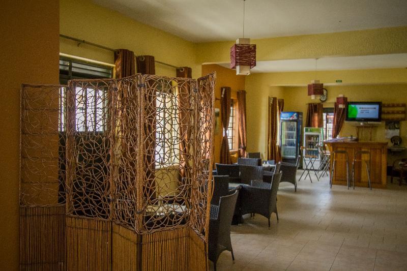 Kisoro Tourist Hotel Exterior photo