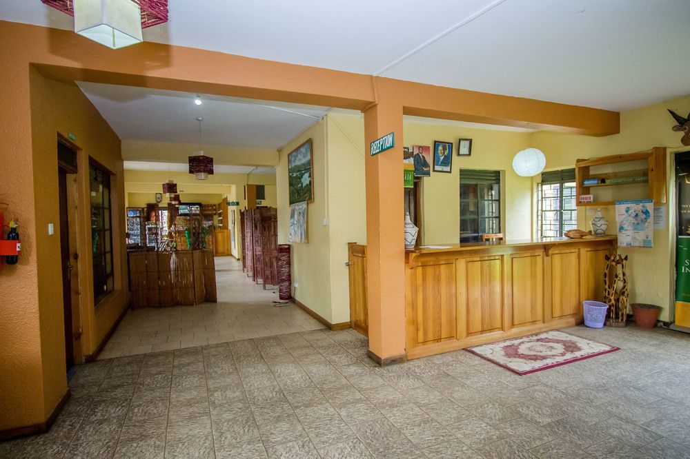 Kisoro Tourist Hotel Exterior photo